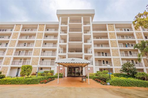 apt-310-2751 N Palm Aire Dr, Pompano Beach, FL, 33069-3412 | Card Image