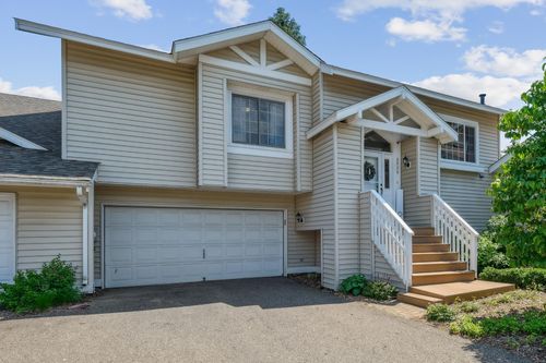 6936 Lake Ter E, Woodbury, MN, 55125-3966 | Card Image