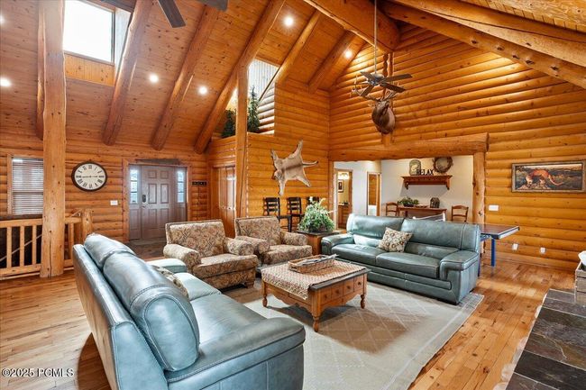 288 W Woods Creek Dr, Home with 5 bedrooms, 4 bathrooms and null parking in Morgan UT | Image 17