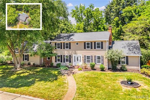 112 Lake Lorraine Dr, Swansea, IL, 62226-2492 | Card Image
