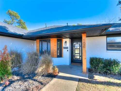 106 Briarwood St, Moore, OK, 73160-4710 | Card Image