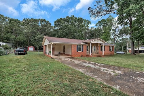 228 Hogg Rd, Williamston, SC, 29697-9469 | Card Image