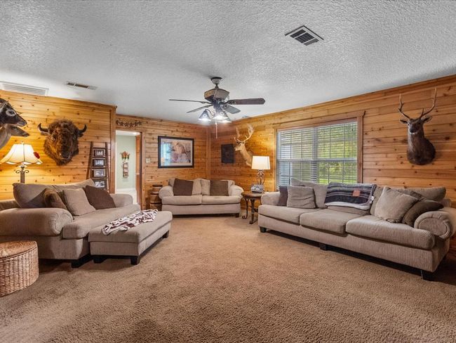 3188 County Road 181, House other with 4 bedrooms, 2 bathrooms and 2 parking in Alvin TX | Image 21