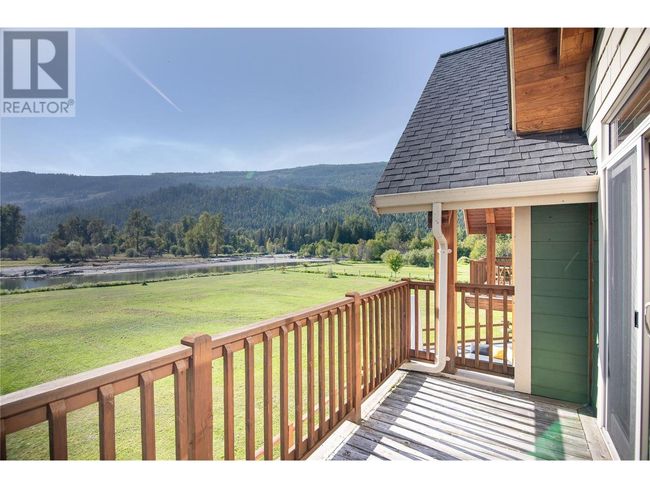 2388 Lawrence Rd, House other with 3 bedrooms, 3 bathrooms and 20 parking in Lumby BC | Image 49