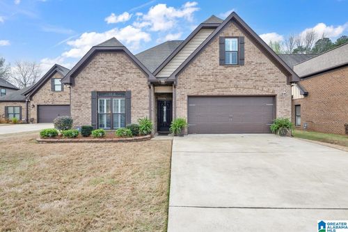 208 English Village Cir, Gardendale, AL, 35071-3303 | Card Image