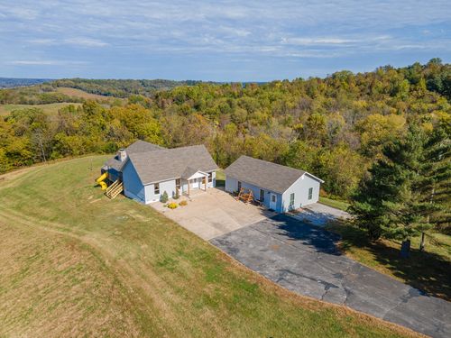 2191 Garner Rd, Mount Pleasant, TN, 38474-2819 | Card Image