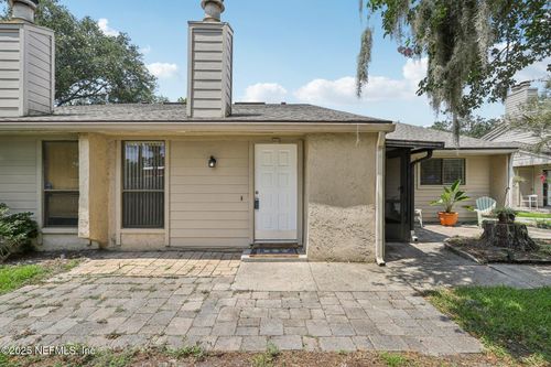 2024-3801 Crown Point Rd, JACKSONVILLE, FL, 32257-7804 | Card Image