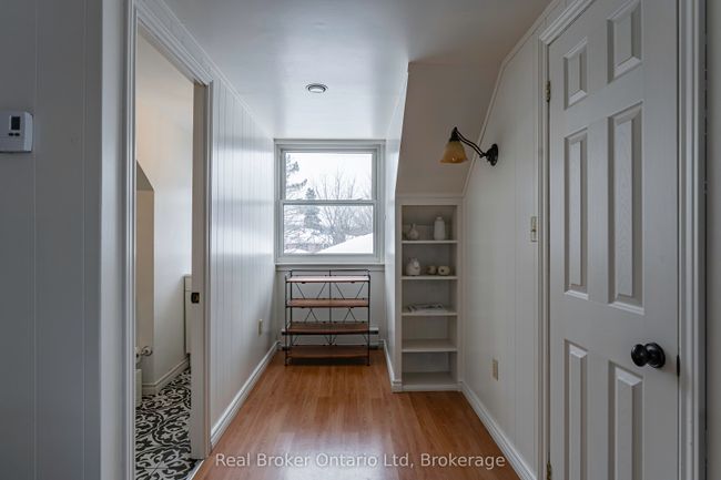 233 4 Th St E, House other with 3 bedrooms, 3 bathrooms and 4 parking in Owen Sound ON | Image 37