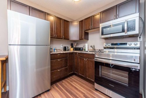 207-510 58 Ave Sw, Calgary, AB, T2V0H6 | Card Image