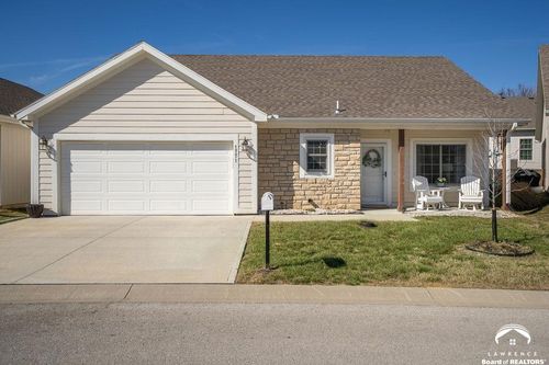 1771 S Park Dr, Tonganoxie, KS, 66086-5474 | Card Image