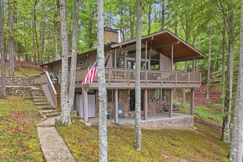 16469 Smith Mountain Lake Pkwy, Huddleston, VA, 24104 | Card Image