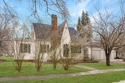 315 W 5th St, Imlay City, MI, 48444-1038 | Card Image