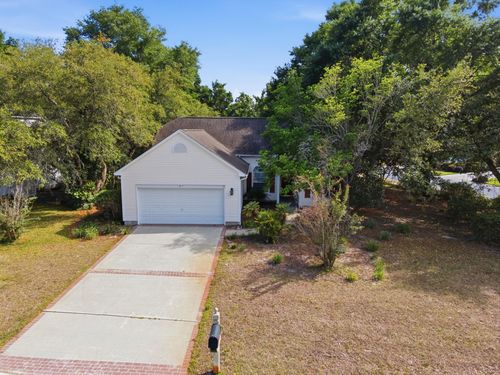 87 Lowcountry Ln, Pawleys Island, SC, 29585-7622 | Card Image