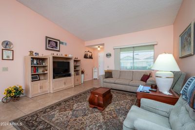 18651 N Spanish Garden Drive, Townhouse with 2 bedrooms, 2 bathrooms and null parking in Sun City West AZ | Image 3