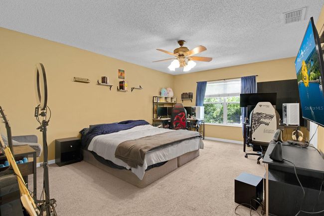 Primary Bedroom | Image 19