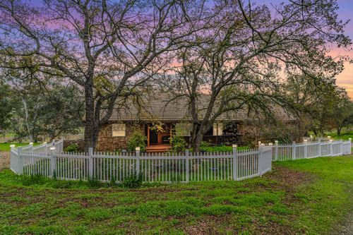 149 Southpark Rd, Valley Springs, CA, 95252-8418 | Card Image