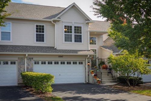 16847-16847 S Ivy Ln, Lockport, IL, 60441-1317 | Card Image