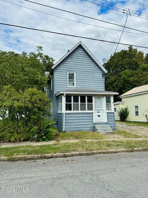 5 Spring St, St. Johnsville, NY, 13452-1316 | Card Image