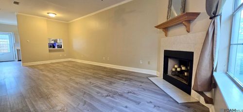 4154 Jefferson Woods Dr, Baton Rouge, LA, 70809-7208 | Card Image
