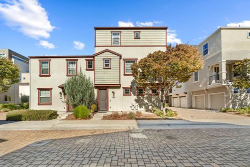 481 Tailoff Ln, Sacramento, CA, 95818-2867 | Card Image
