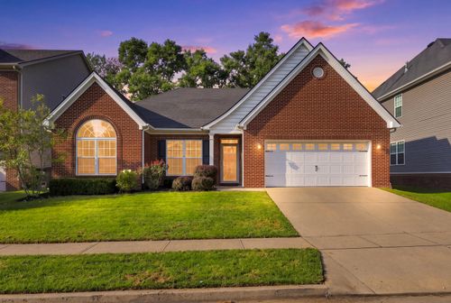 335 Manitoba Ln, Lexington, KY, 40515-4830 | Card Image