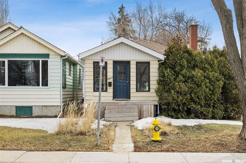 3637 Victoria Ave, Regina, SK, S4T1M4 | Card Image