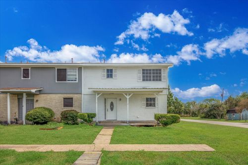 1231 Oregon St, La Porte, TX, 77571-6477 | Card Image