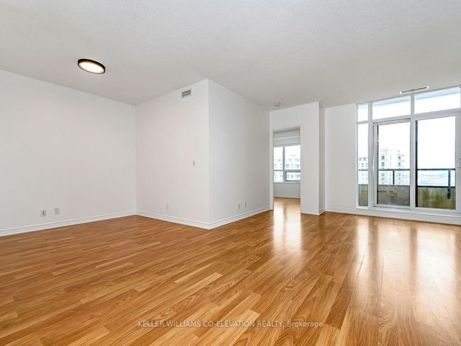 1609 - 9225 Jane St, Condo with 3 bedrooms, 2 bathrooms and 1 parking in Vaughan ON | Image 14