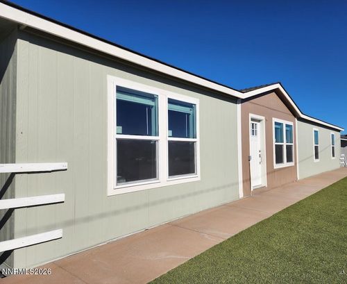 4945 Stagecoach Dr, Stagecoach, NV, 89429-9551 | Card Image