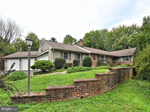 1333 Clearview Dr, Jamison, PA, 18929-1149 | Card Image