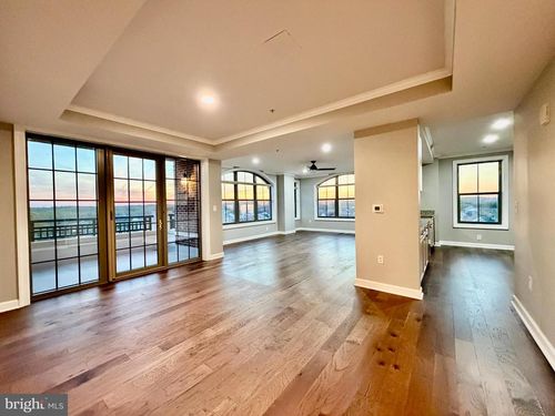 apt-914-485 Harbor Side St, WOODBRIDGE, VA, 22191-5460 | Card Image