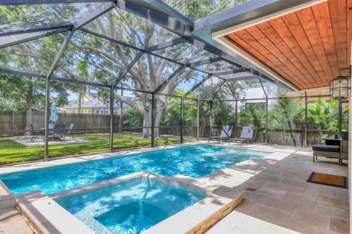 2141 Hyde Park St, SARASOTA, FL, 34239-3944 | Card Image