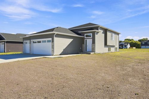 106 18th St Ne, Barnesville, MN, 56514-2805 | Card Image