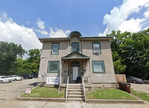 933 8th Ave, Middletown, OH, 45044-5591 | Card Image
