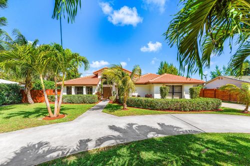 3897 Sherwood Boulevard, Delray Beach, FL, 33445 | Card Image