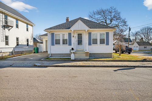 90 Linden St, Attleboro, MA, 02703-4831 | Card Image