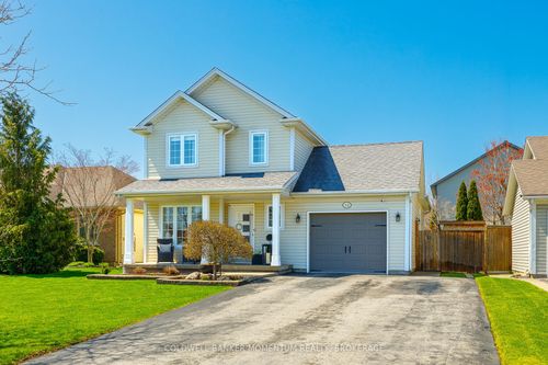 32 Annmarie Dr, Niagara on the Lake, ON, L0S1J0 | Card Image