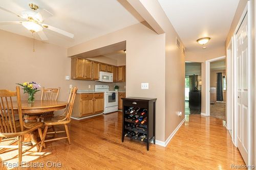16546 Woodlane, Fraser, MI, 48026-7800 | Card Image