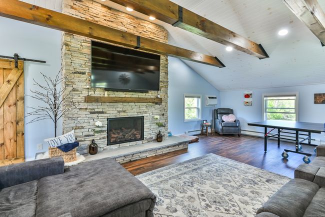 35 Walker Rd, House other with 3 bedrooms, 2 bathrooms and 4 parking in Quinebaug CT | Image 10