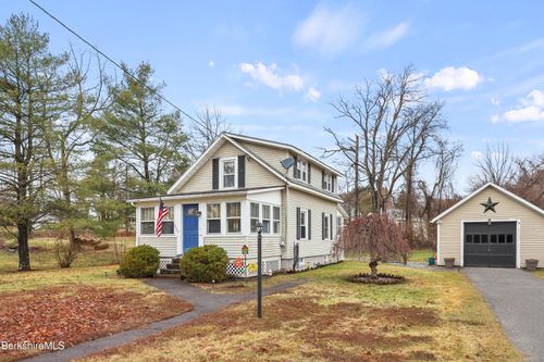 319 North St, Dalton, MA, 01226 | Card Image