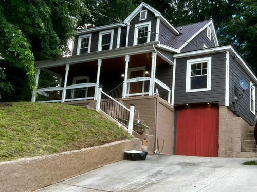 404 Huffman St, Morganton, NC, 28655-2926 | Card Image