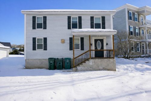 21 South St, Manchester, NH, 03104-5078 | Card Image
