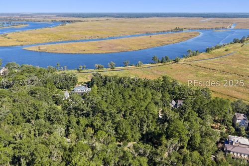 431 Mcallister Lndg, Richmond Hill, GA, 31324-7747 | Card Image