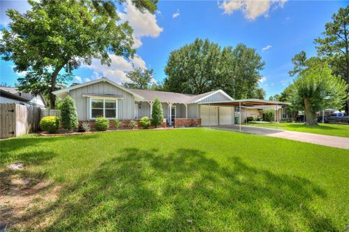 6817 Roos Rd, Houston, TX, 77074-6219 | Card Image