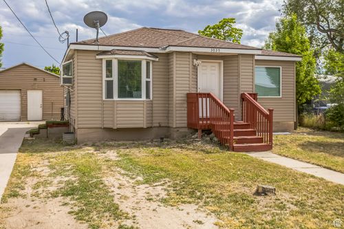 3035 W 3835 S, West Valley City, UT, 84119-4537 | Card Image