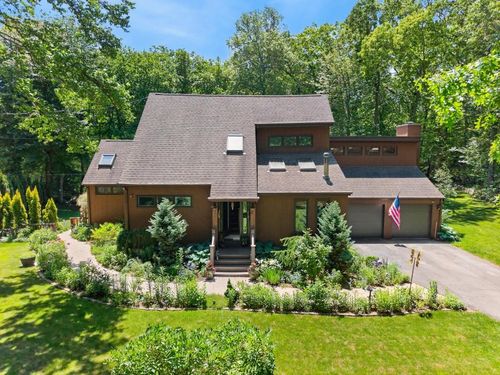 190 Stoney Hollow Rd, Tiverton, RI, 02878-2762 | Card Image