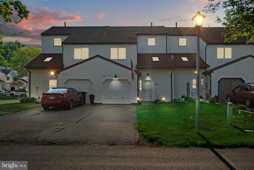 14 Cinnamon Dr, Lumberton, NJ, 08048-4207 | Card Image