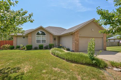 129 Deer Run, Willard, MO, 65781-9447 | Card Image