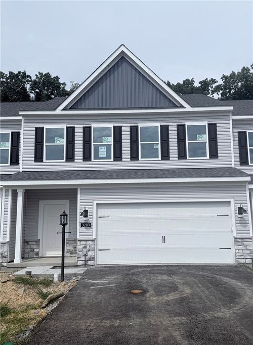 3203 Maple Crest Ct, Butler, PA, 16001-2958 | Card Image
