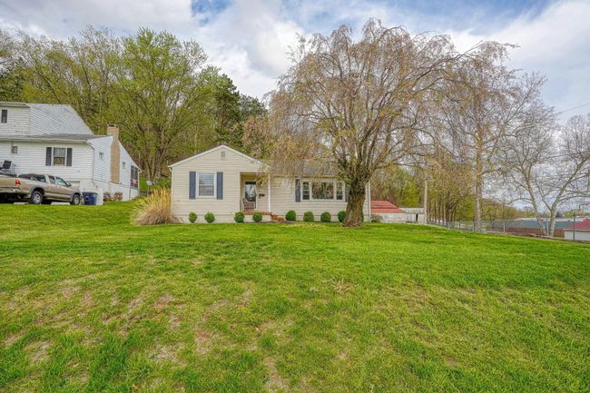 1200 N Broad St, House other with 3 bedrooms, 2 bathrooms and null parking in Lancaster OH | Image 44